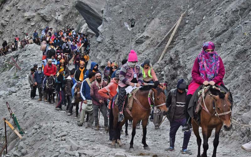 Ecstatic Kashmir Tour With Amarnath Yatra